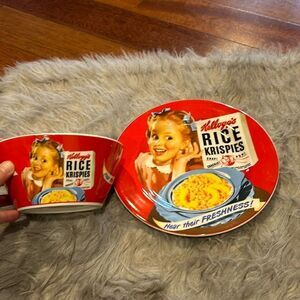 Kelloggs vintage 2005 red , white and blue bowl‎ and plate set